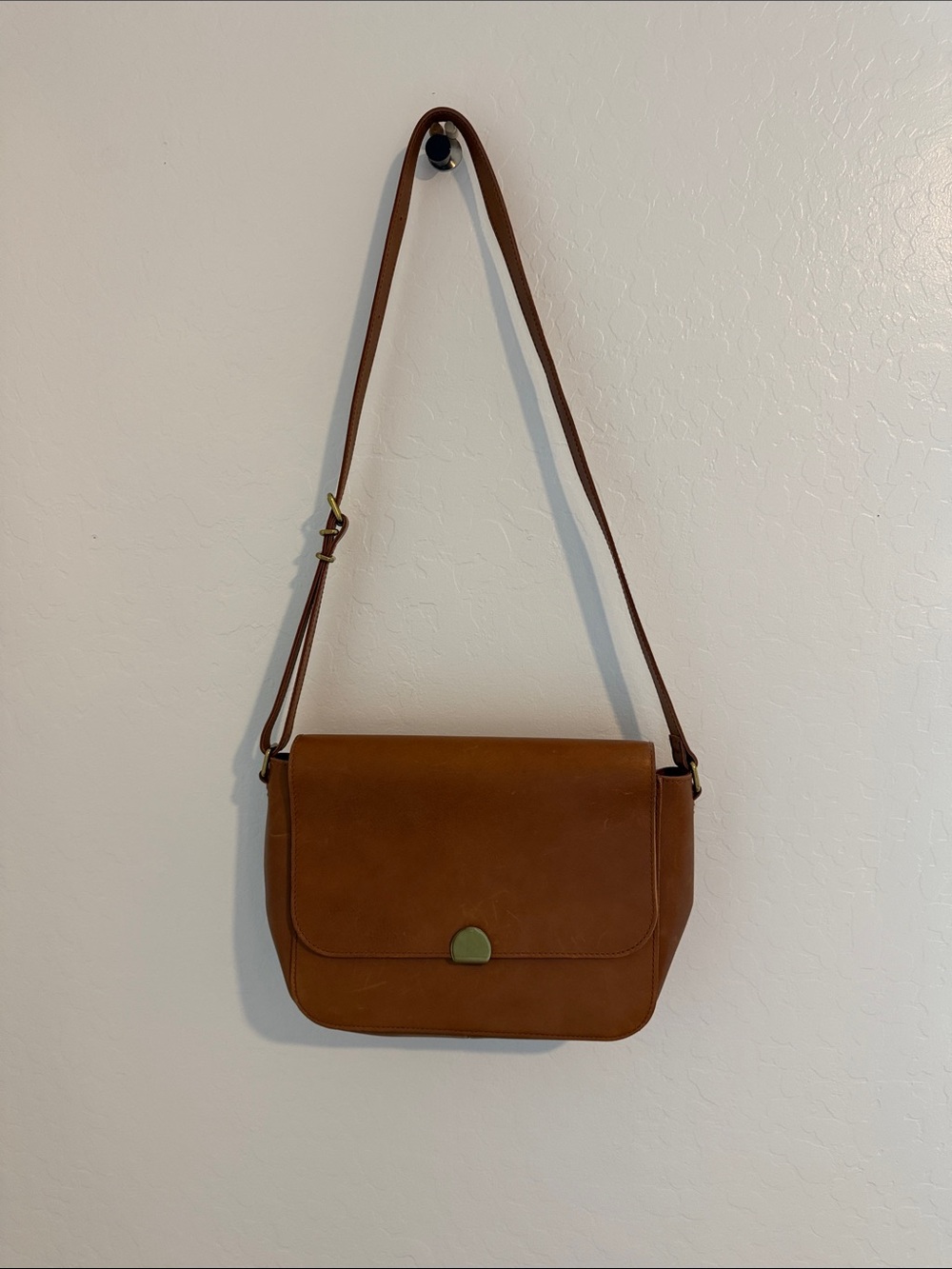 Madewell Tan Leather Crossbody with Minimal Brass Accent